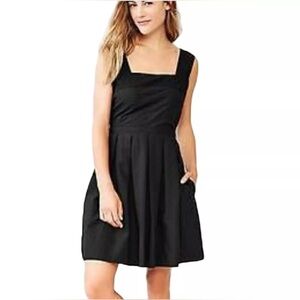 GAP Y2K Designed Fit & Flare Little Black Sleeveless Sundress Dress 0P